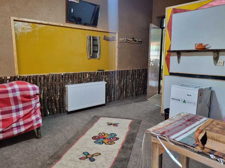 من زنی را دیدم که آرزو چید