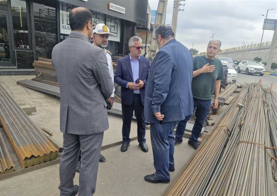 پلمب دو واحد آهن‌فروشی متخلف در میدان هزارسنگر آمل