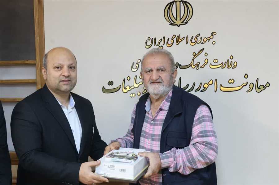 عکاس مازندرانی برگزیده جشنواره بین‌المللی «دریای خزر بدون مرز» آستراخان شد